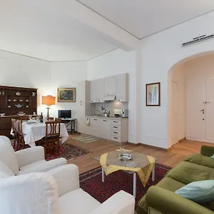 Leopolda Dream , Florencia Italia