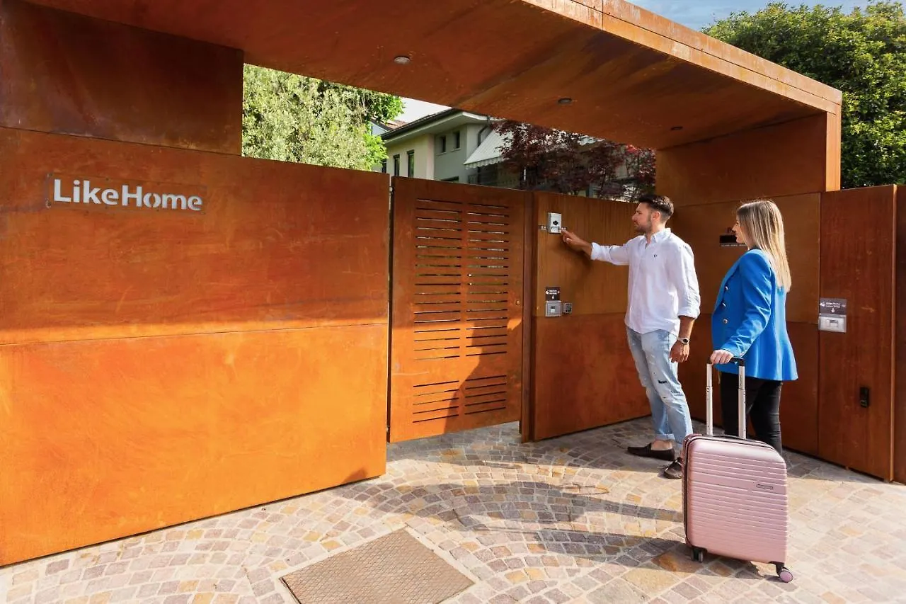 ***  Like Home Boutique Hotel Azzano San Paolo Italy