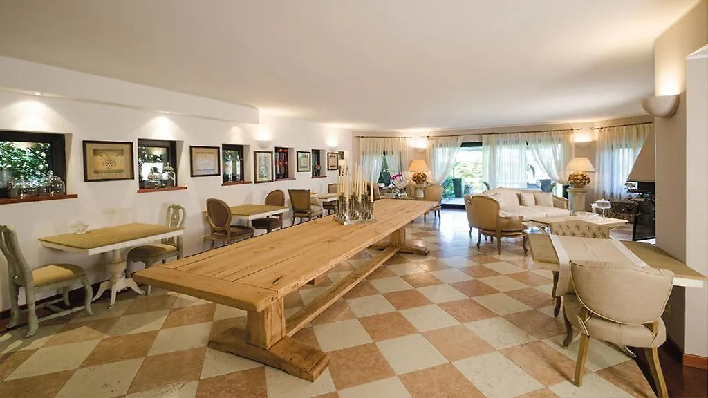 Like Home Boutique Hotel Azzano San Paolo