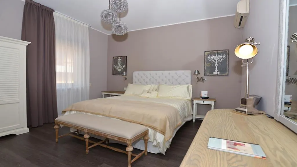 Like Home Boutique Hotel Azzano San Paolo