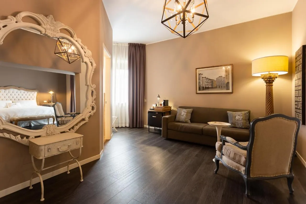 Like Home Boutique Hotel Azzano San Paolo