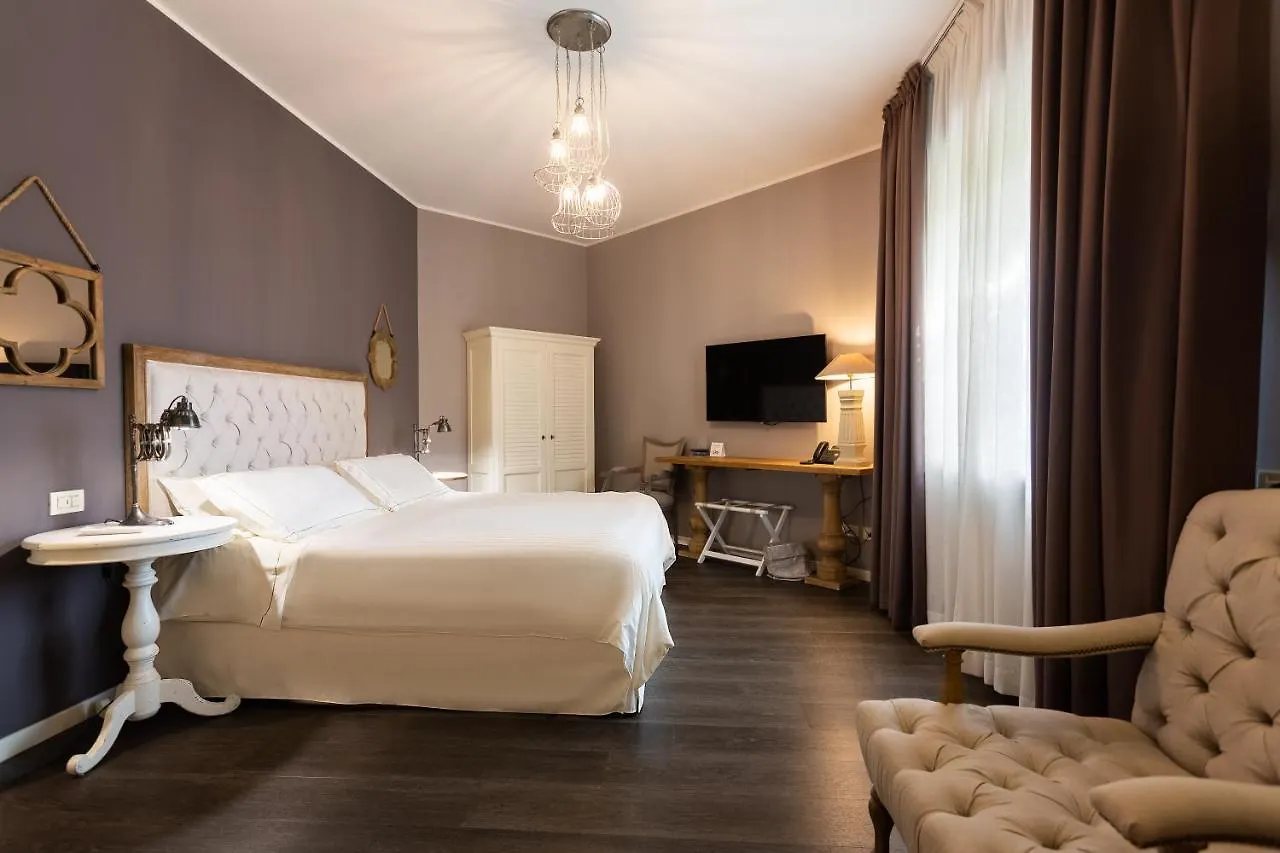 Like Home Boutique Hotel Azzano San Paolo
