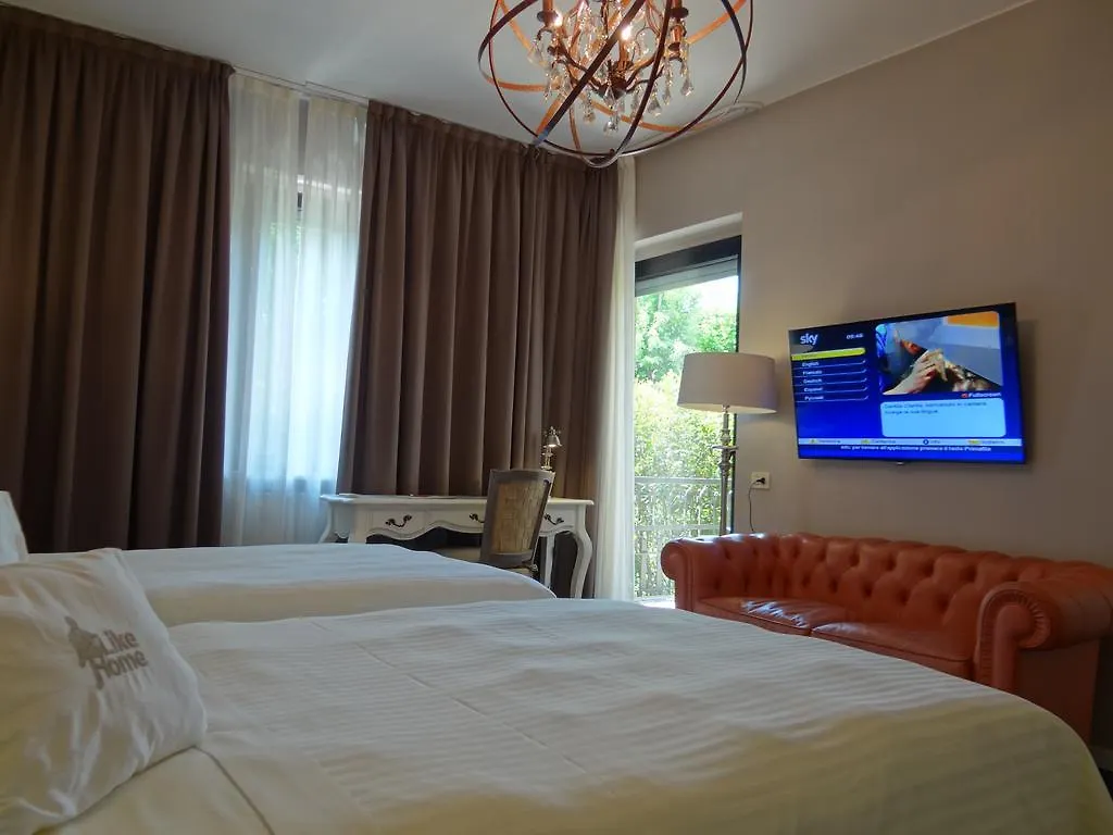 Like Home Boutique Hotel Azzano San Paolo