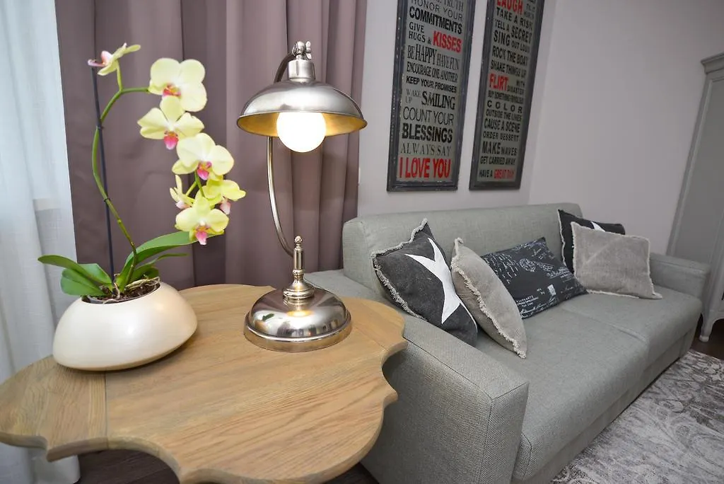 Like Home Boutique Hotel Azzano San Paolo