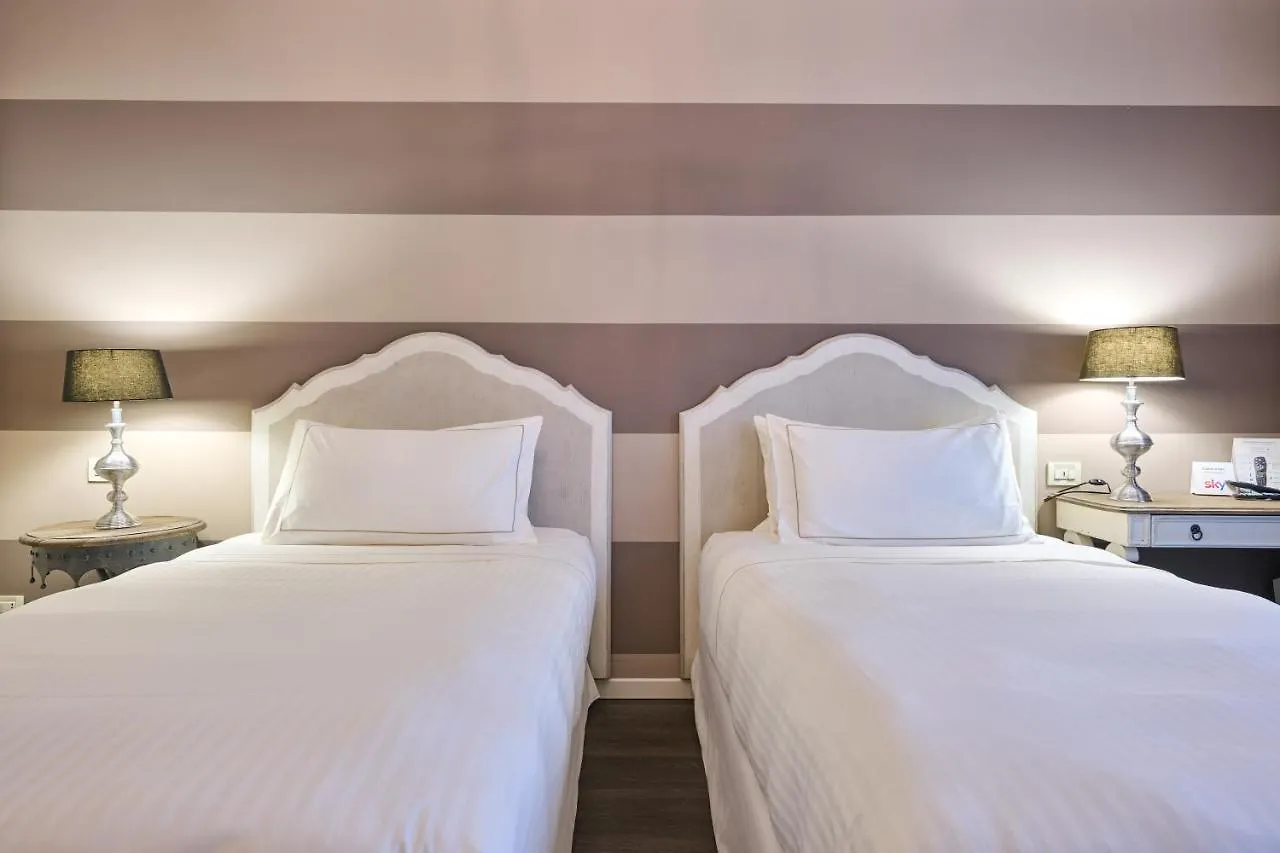 ***  Like Home Boutique Hotel Azzano San Paolo Italy