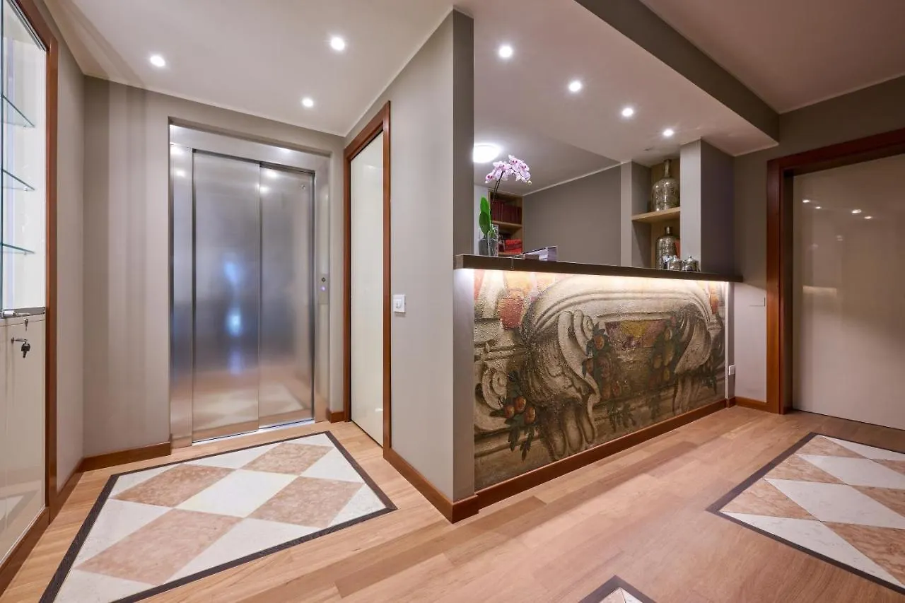Like Home Boutique Hotel Azzano San Paolo 3*,  Italy
