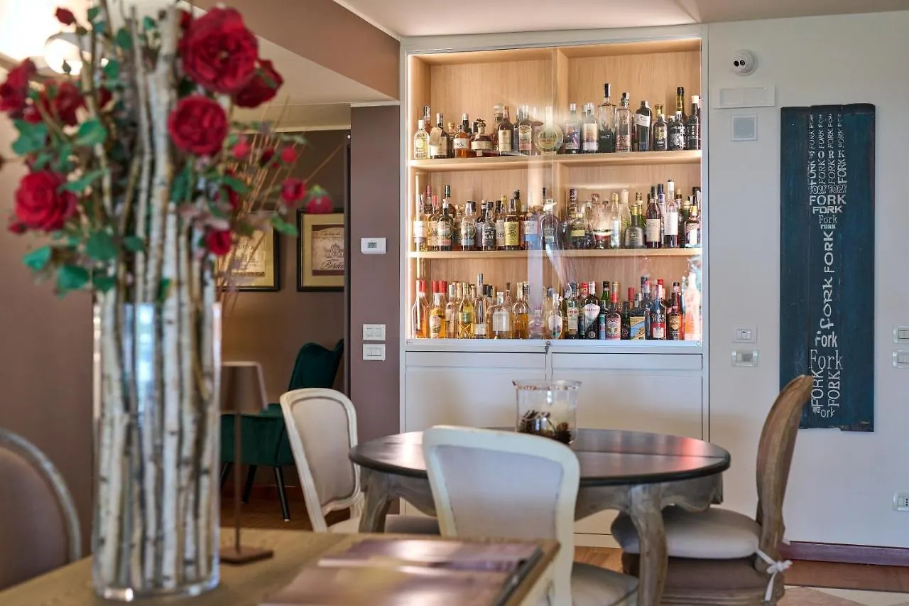 ***  Like Home Boutique Hotel Azzano San Paolo Italy