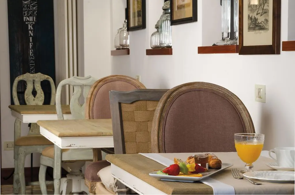 Like Home Boutique Hotel Azzano San Paolo