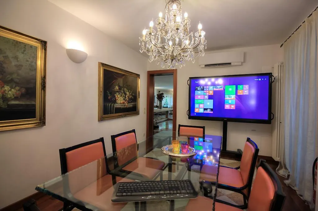 Like Home Boutique Hotel Azzano San Paolo
