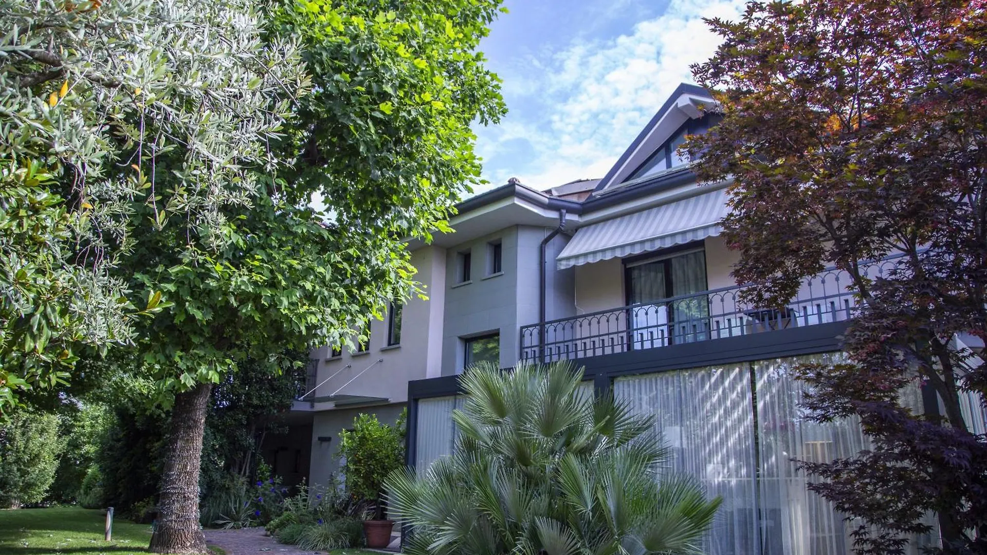 Like Home Boutique Hotel Azzano San Paolo